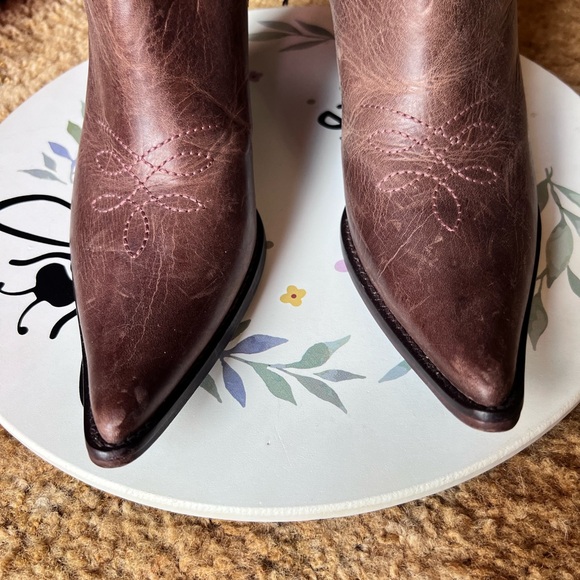 Women’s vintage Penny ❤️ Kenny genuine leather western pointy toe boots. - Picture 12 of 17